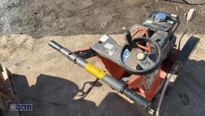 HUSQVARNA FS400LV petrol road saw (3396562) - 5