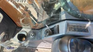 HYUNDAI 210 steel tracked excavator - 27
