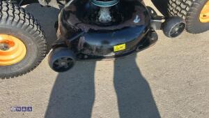 2018 MCCULLOCH M200-107TC 107cm twin cylinder cut & collect lawn tractor (s/n 060718D003040) - 16