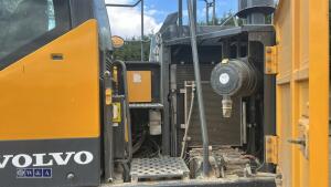 2018 VOLVO EC140 steel tracked excavator - 15