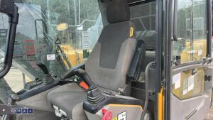 2018 VOLVO EC140 steel tracked excavator - 24