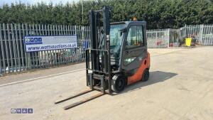 TOYOTA Toreno 18 gas driven forklift truck S/n: with duplex mast & cab