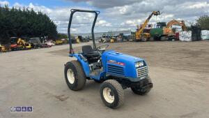 Iseki 325 compact tractor - 7