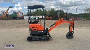 2025 WTS25 KUBOTA diesel driven rubber tracked excavator S/n: with bucket, blade, piped & thumb (unused) - 5