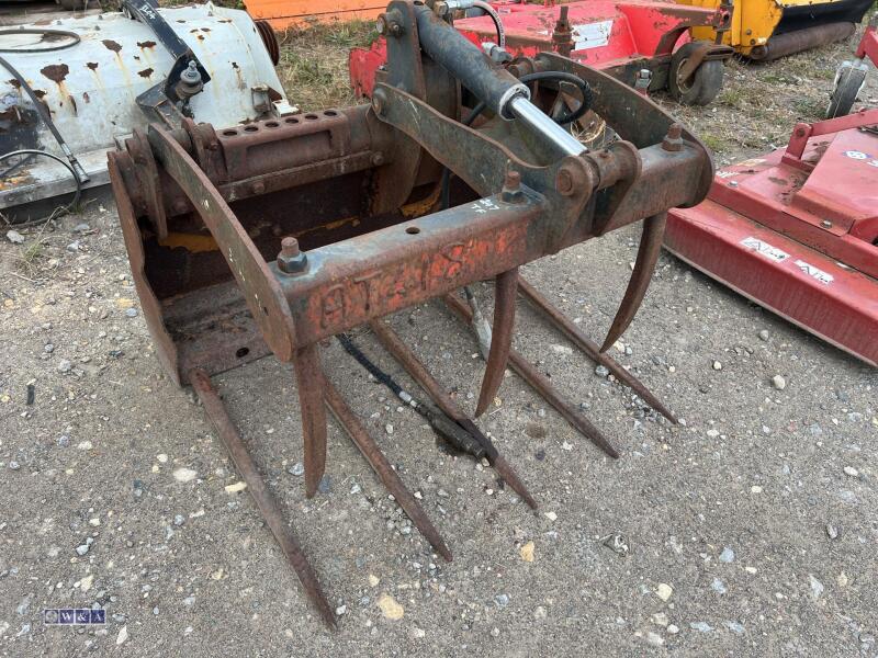 3ft Skidsteer hydraulic muck grab