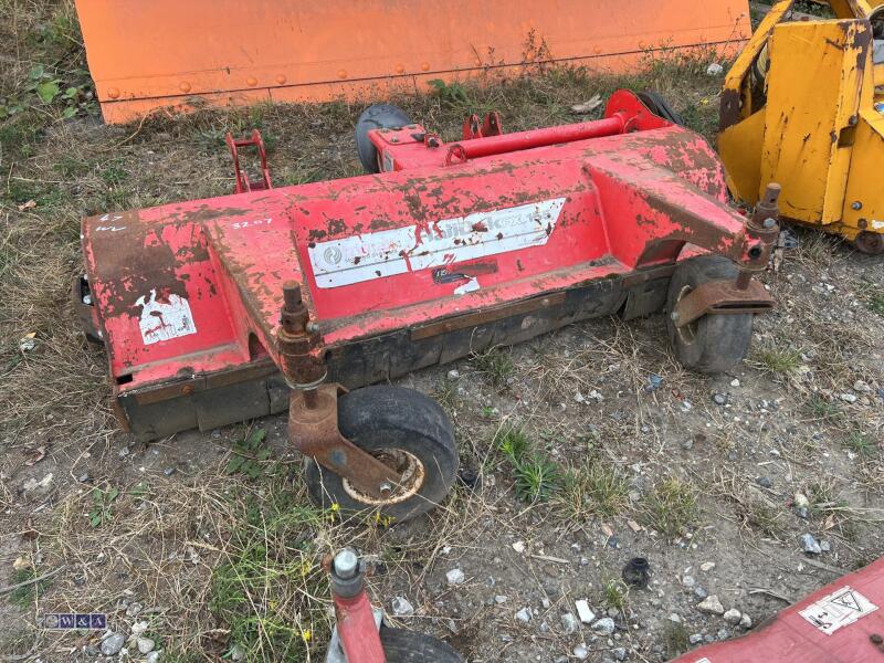 TRIMAX 155 flail deck