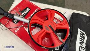 2 x MINOTAUR digital measuring wheels