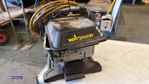 WAGNER PRO 240v paint sprayer