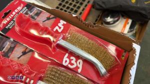 Box of ratchet straps - 2