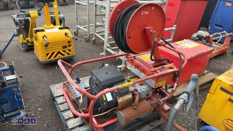 High pressure jetter unit
