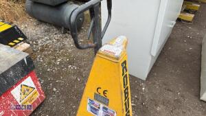 High lift pallet truck - 4