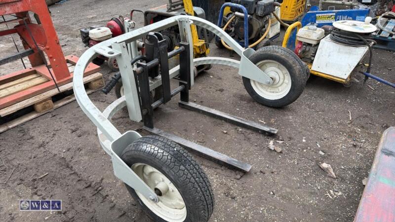 ALL TERRAIN PROBST 1200kg SWL pallet truck