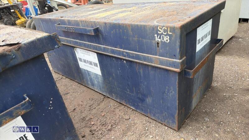 Storage box