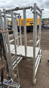 Aluminium work podium - 4