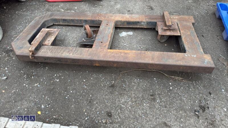 Vehicle alignment / moving adjustable jig