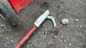 Towing bracket - 2