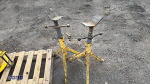 2 x SUMNER pipe stands - 2