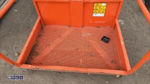 Man basket to suit a boom lift - 3
