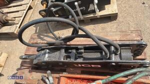 Hydraulic machine breaker c/w lines (25mm pins) - 4