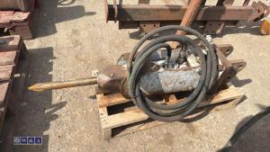 Hydraulic machine breaker c/w lines (25mm pins)
