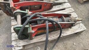 Hydraulic machine breaker c/w lines (45mm pins) - 2