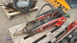 Hydraulic machine breaker c/w lines (45mm pins) - 4