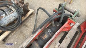 Hydraulic machine breaker c/w lines (45mm pins) - 5