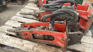 Hydraulic machine breaker c/w lines (30mm pins)