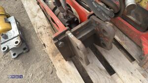 Hydraulic machine breaker c/w lines (30mm pins) - 3