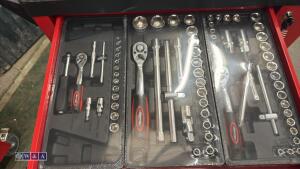 NEILSON 6 drawer tool cabinet c/w wheels - 6