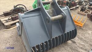 STRICKLAND 90'' bucket to fit JCB Q fit - 5