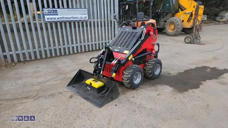 Skid steer loader