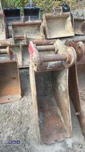 11'' digging bucket (45mm pins)