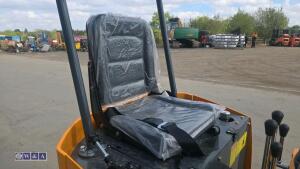 2026 CAPTOK 13D rubber tracked excavator (s/n 260439) with bucket, blade, piped & thumb (unused) - 25