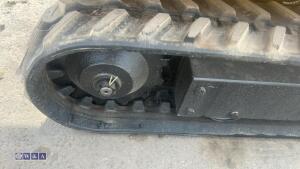 2026 NUOMAN E12 rubber tracked excavator (s/n 17260173) with bucket, blade & piped (unused) - 16