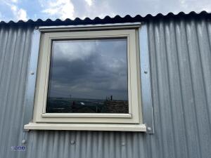 HIRSTLE FABRICATIONS Shepherds hut built on iron wheeled turntable chassis (12ft x 7ft) (to be sold off site Huddersfield HD5) - 15