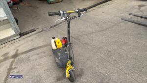Petrol scooter