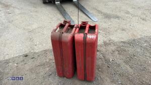 2 x 20ltr metal jerry cans - 4