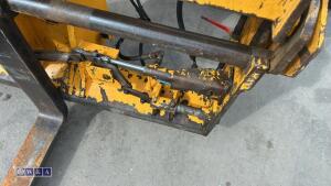2003 JCB 530-70 120 5 speed Farm Special Super (MC52 PWY) with P.U.H & joystick - 14