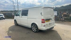 2006 VOLKSWAGEN TRANSPORTER camper conversion c/w pop top, 2 x gas hobs, sink, electric hook up, bike rack, rock & rolla bed (T5 YEP)(folder of history in office) - 3