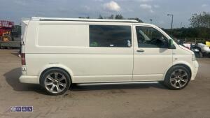 2006 VOLKSWAGEN TRANSPORTER camper conversion c/w pop top, 2 x gas hobs, sink, electric hook up, bike rack, rock & rolla bed (T5 YEP)(folder of history in office) - 7