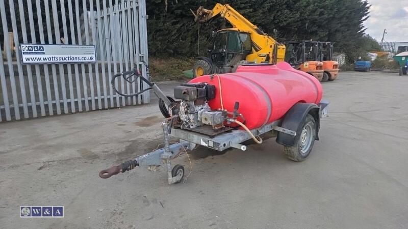 Towable jet wash