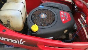 MTD RH115 B ride on mower - 14