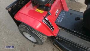 MTD RH115 B ride on mower - 16