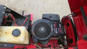 WESTWOOD S1400 petrol tractor - 14