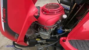 2010 HONDA 2315 petrol ride on mower c/w collector - 16