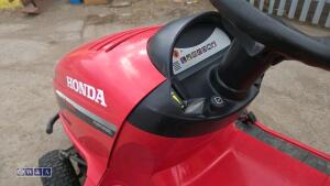 2010 HONDA 2315 petrol ride on mower c/w collector - 17
