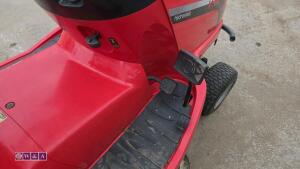 2010 HONDA 2315 petrol ride on mower c/w collector - 19
