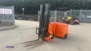 2018 BENDI MB13 battery driven forklift truck (s/n TL11138) with triple mast & side-shift