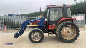 CASE INTERNATIONAL 4wd tractor c/w Bomford B3512 loader (H581 ETL) - 2